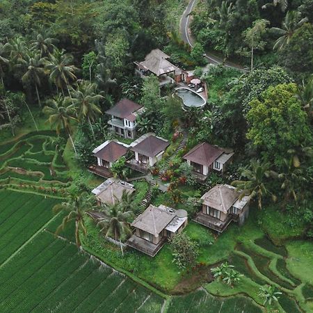 Tirta Sari Villa Tampaksiring Exterior photo